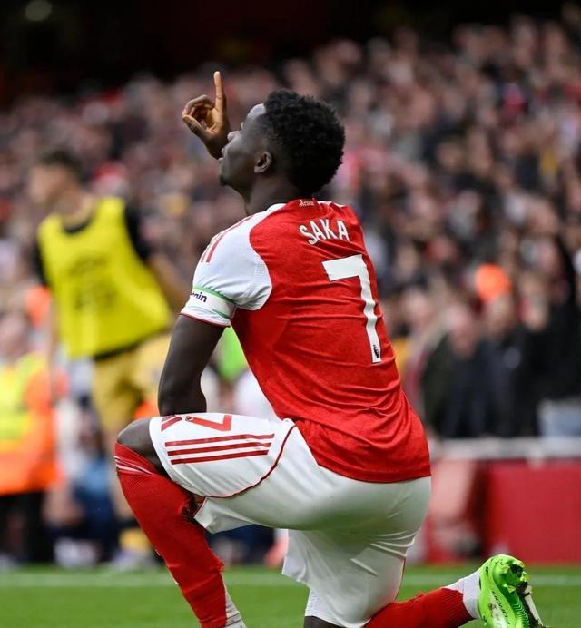 英超关键时刻再迎强敌，阿森纳完成体检，主帅态度：目标明确，临场指挥获称赞的简单介绍-多宝棋牌